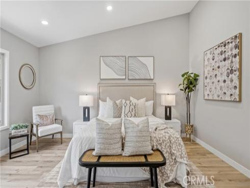 7 Sunup , Irvine, CA