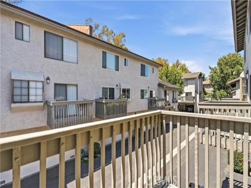 7 Sunup , Irvine, CA