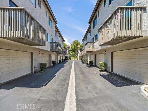 7 Sunup , Irvine, CA