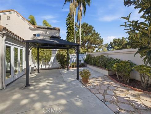 4 Del Italia , Irvine, CA