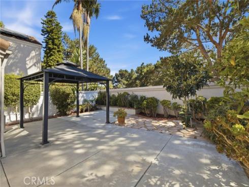 4 Del Italia , Irvine, CA