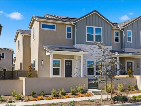 643 Gadwall , Irvine, CA