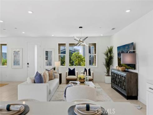 306  Treble  , Irvine, CA