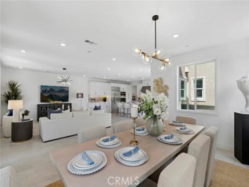 306  Treble  , Irvine, CA