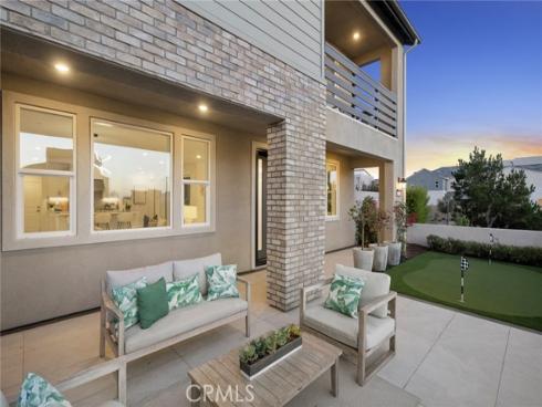 306  Treble  , Irvine, CA