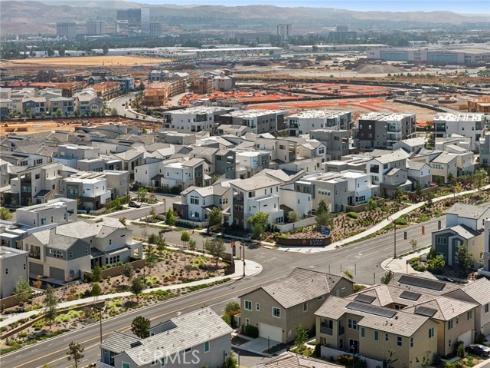 306  Treble  , Irvine, CA