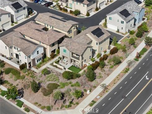306  Treble  , Irvine, CA