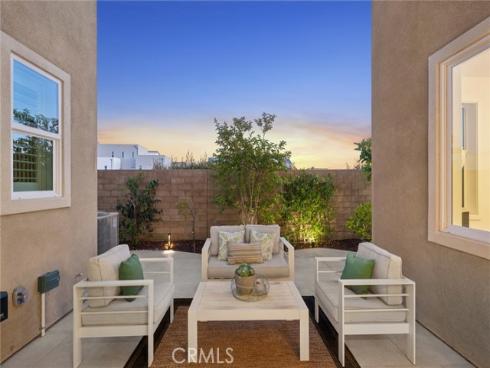 306  Treble  , Irvine, CA
