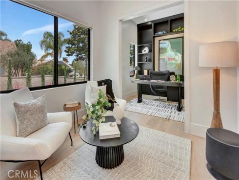 15362 Seine Cir. , Irvine, CA