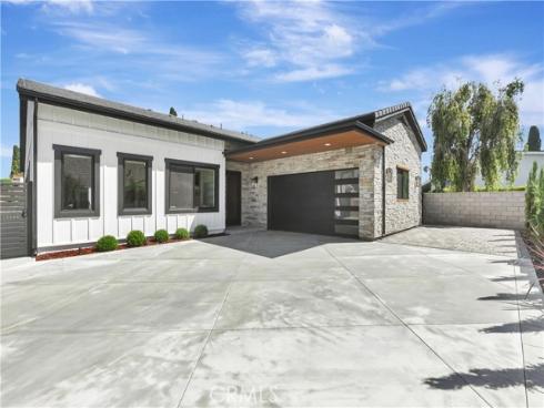 15362 Seine Cir. , Irvine, CA