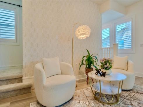 426  Lobata  , Irvine, CA