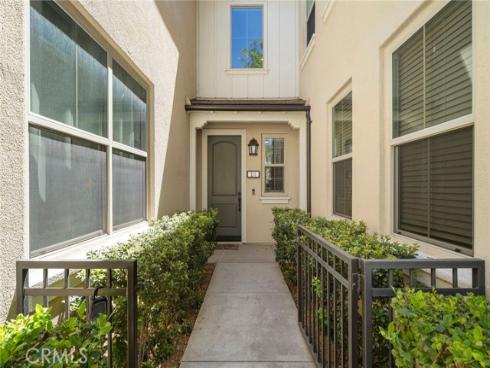 110  Rose Arch  , Irvine, CA