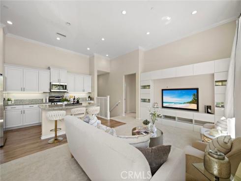 110  Rose Arch  , Irvine, CA