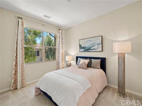 110  Rose Arch  , Irvine, CA