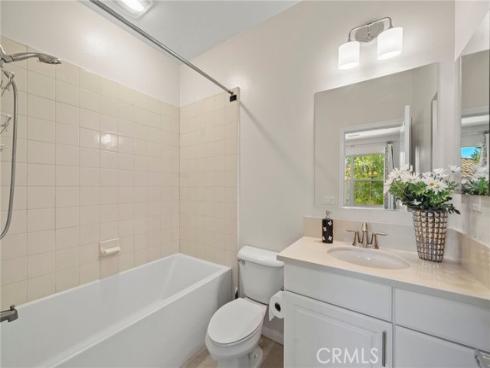 110  Rose Arch  , Irvine, CA