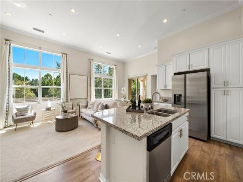 110  Rose Arch  , Irvine, CA