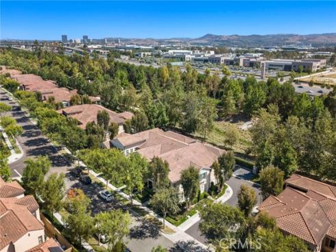 110  Rose Arch  , Irvine, CA