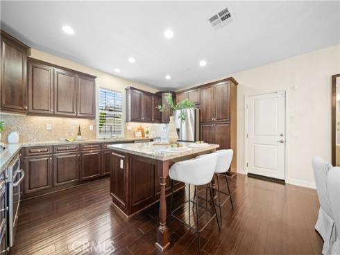 222 Compass , Irvine, CA