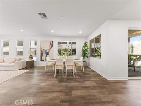 123  Citysquare  , Irvine, CA