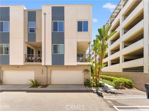 123  Citysquare  , Irvine, CA
