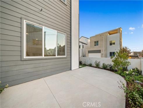 141 Sawbuck , Irvine, CA