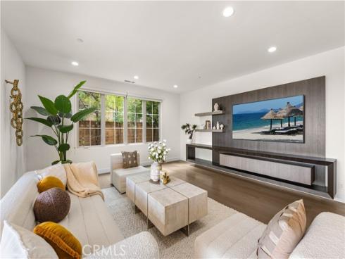 139 Sunset , Irvine, CA