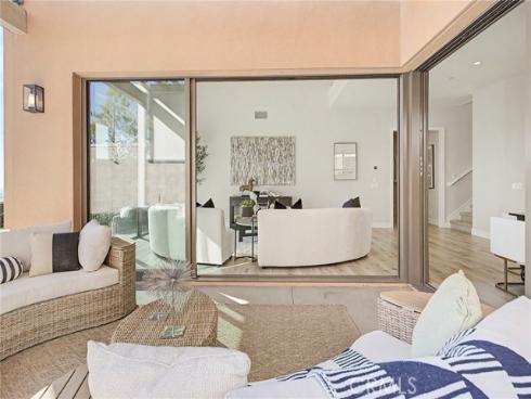 121 Trumpet Flower , Irvine, CA