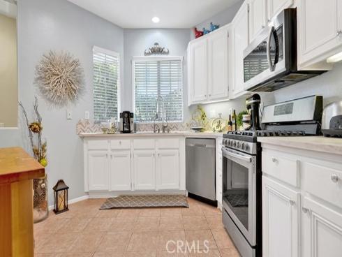 933 Somerville , Irvine, CA