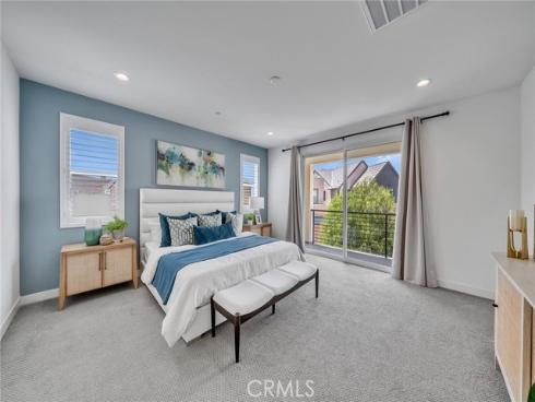 446  Chorus  , Irvine, CA