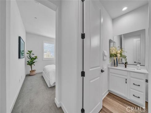 446  Chorus  , Irvine, CA