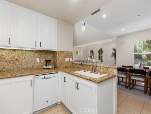 15 Gingerwood , Irvine, CA