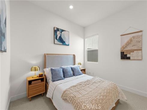 372  Baluster  , Irvine, CA