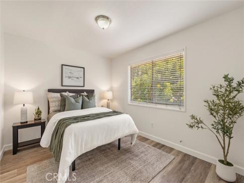 12  Tortoise Shell  , Irvine, CA