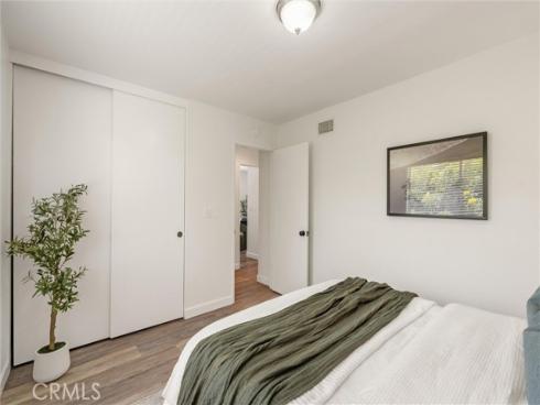 12  Tortoise Shell  , Irvine, CA