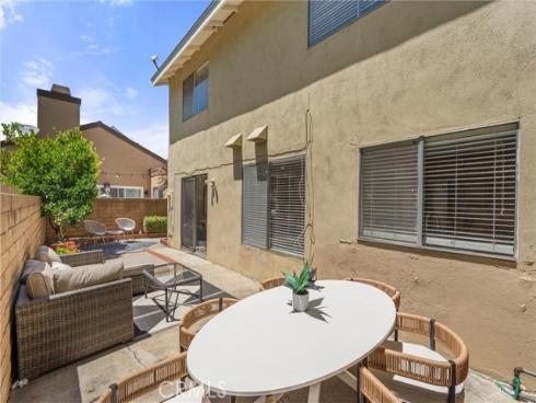 12  Tortoise Shell  , Irvine, CA
