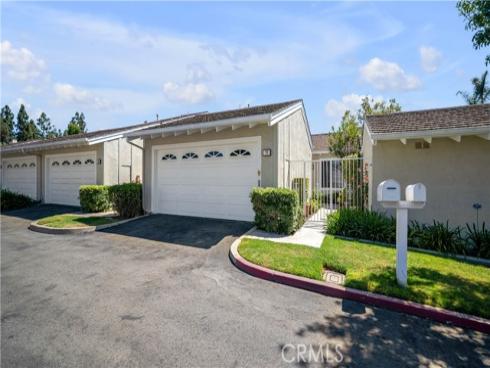 26  Acorn #18  , Irvine, CA
