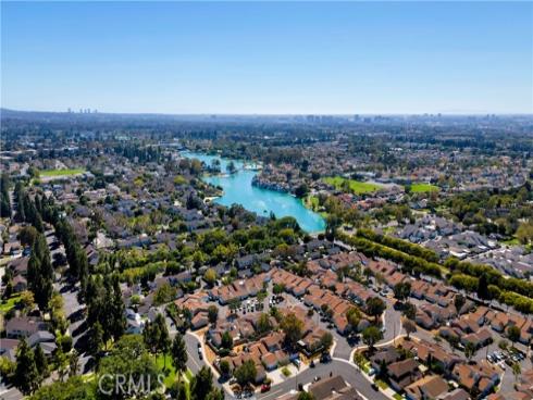 26  Acorn #18  , Irvine, CA