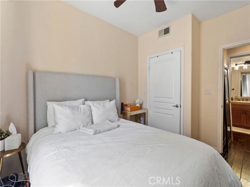 3338  Watermarke  , Irvine, CA