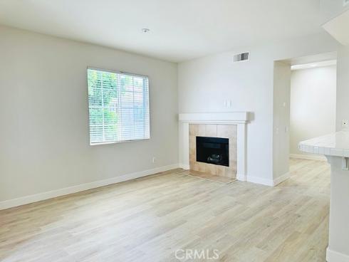 20  Leucadia  , Irvine, CA