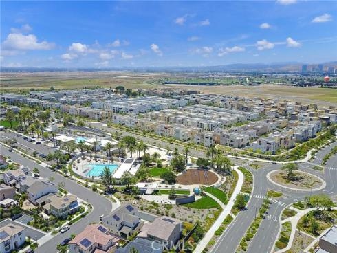 156 Scale , Irvine, CA