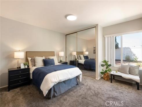 4462 Walnut , Irvine, CA