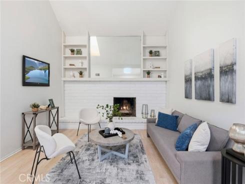 3  Willow Tree  , Irvine, CA