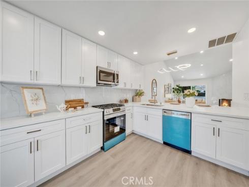 12 Primrose , Irvine, CA