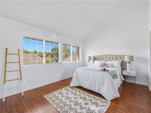 4981 Paseo Segovia , Irvine, CA