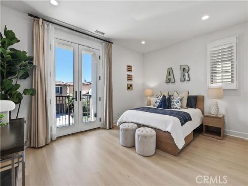 138 Jayhawk , Irvine, CA