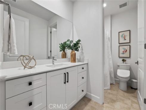 138 Jayhawk , Irvine, CA