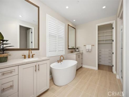 142 Sabbia , Irvine, CA