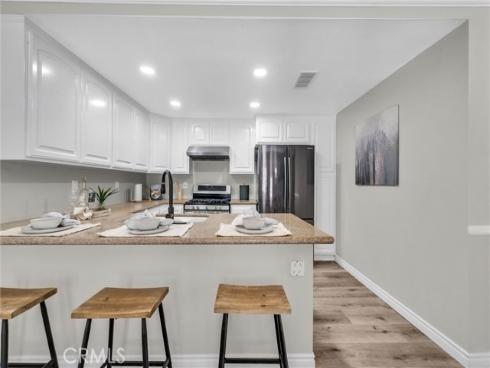 3 Tangerine , Irvine, CA