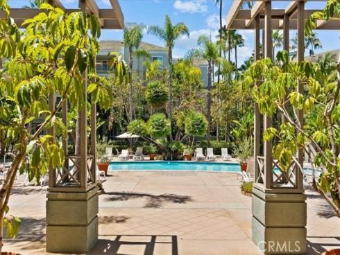 2253 Martin 207 , Irvine, CA