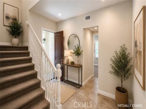 126  Cordial  , Irvine, CA
